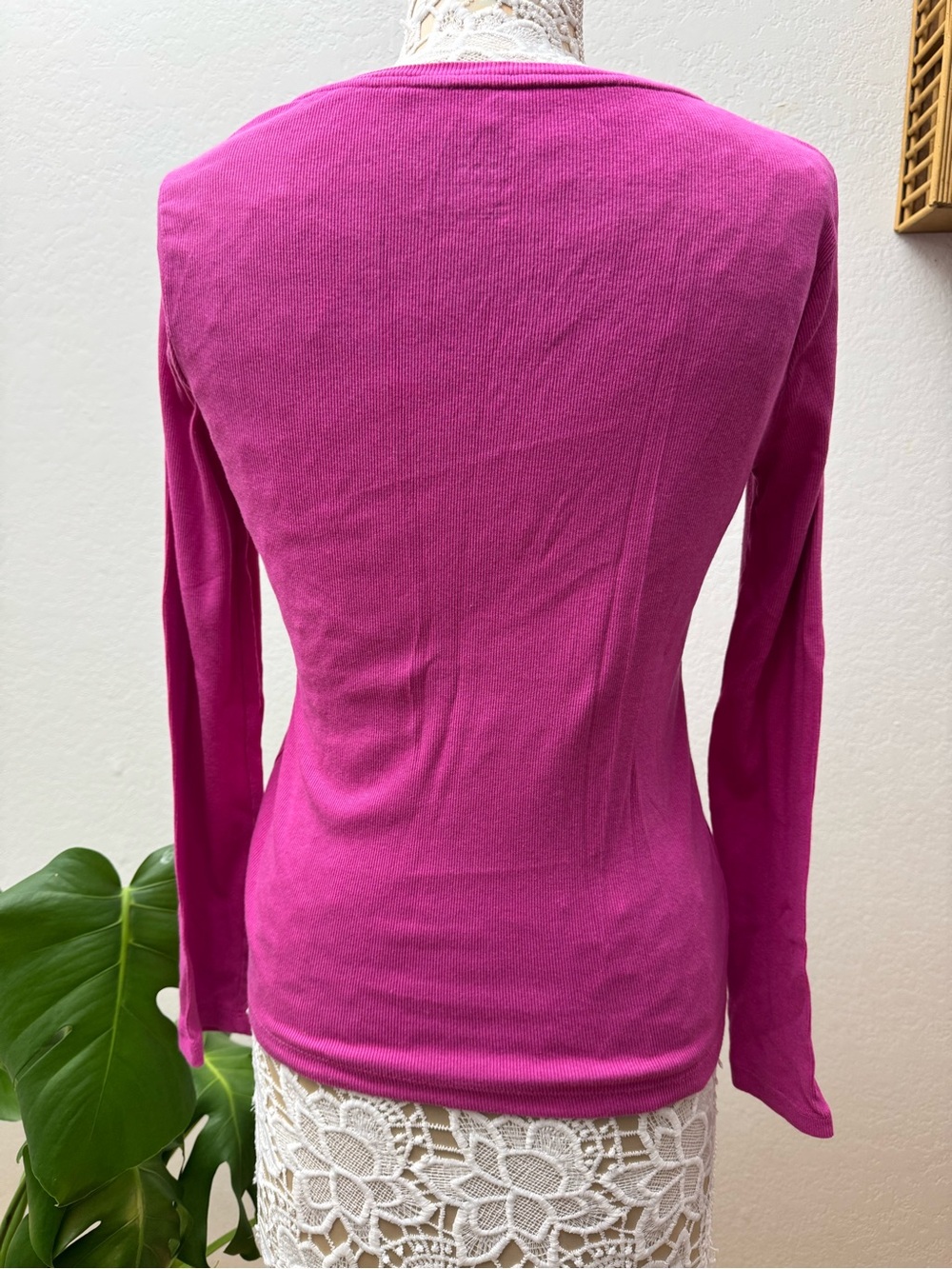 💖 Vibrant Fuchsia / Magenta Long-Sleeve Ribbed Top 💖
